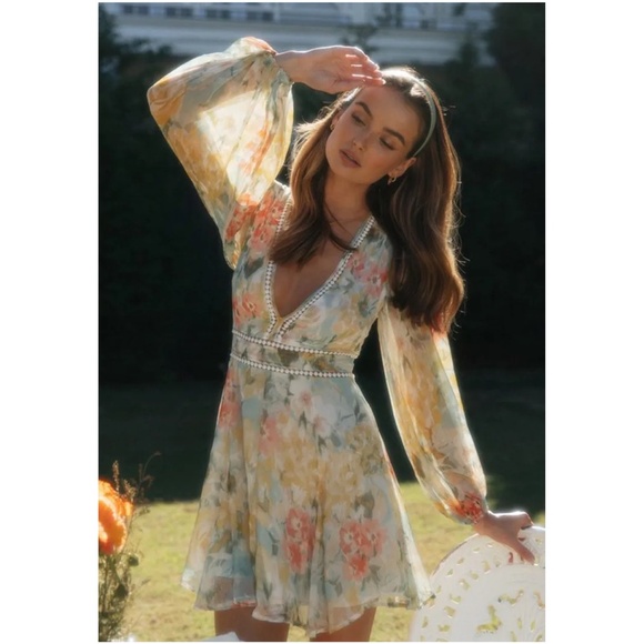 Boho Floral Print V-Neck Summer Flare Sleeve Hippie Beach Mini Dress